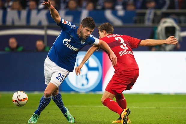 VIDEO: Schalke poveo, pa spašavao bod protiv Stuttgarta, Augsburg pobijedio Hannover
