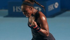 Serena Williams do novog četvrtfinala, braniteljica naslova svladala Elisu Mertens