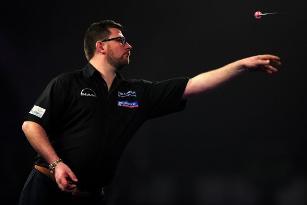 Van Gerwen nastavlja igrati u sjajnoj formi, prva pobjeda za Michaela Smitha