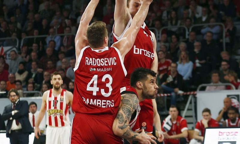 Poznati prvi polufinalisti u Bundesligi, Radošević trokorakom preko Wurzburga