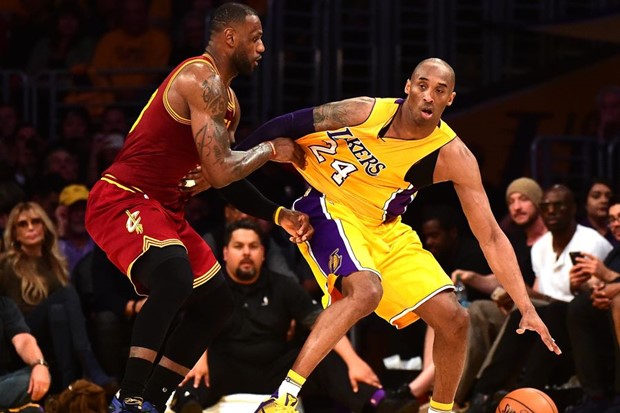 VIDEO: Spursi i dalje neporaženi na svom terenu, Bryant uspješniji od Jamesa, ali Cavsi svladali Lakerse