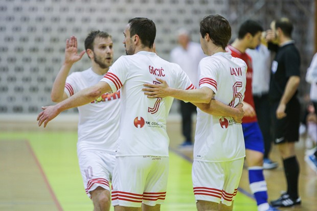 Ćorluka donio Splitu velika tri boda, Futsal Dinamo lako s Alumnusom