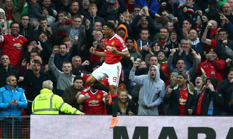 Uefa neće pokrenuti postupak protiv Manchester Uniteda zbog nedoličnog ponašanja navijača