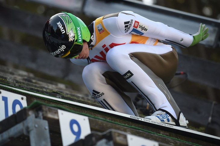 Skije Petera Prevca na dražbi koja traje već dosegle 8000 eura