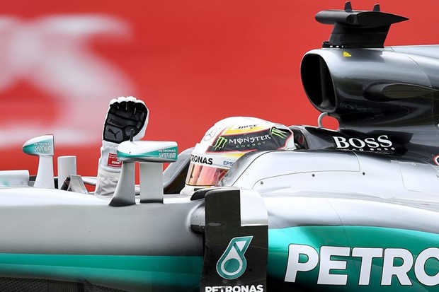 Mercedesi nastavili gdje su stali, Hamilton najbrži u kvalifikacijama u Melbourneu