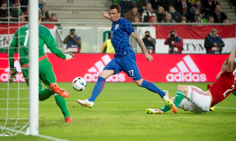 Subašić i Mandžukić usredotočeni samo na Tursku