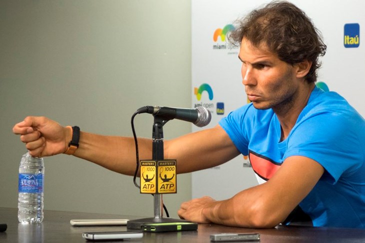 Nadal predao meč Džumhuru, Murray prošao Istomina