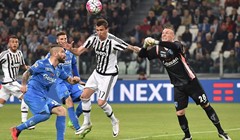 VIDEO: Mandžukić zabio za pobjedu Juventusa, Sassoulo slavio kod Carpija