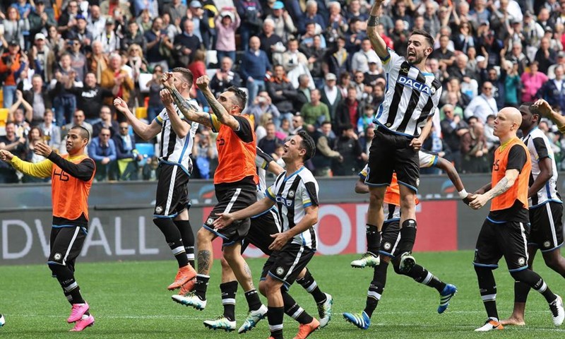VIDEO: Udinese nadigrao Napoli i pomogao Juventusu