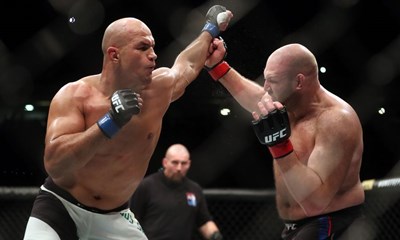 Dos Santos prije povratničke borbe: 'Više mi odgovara boks, ciljam na Jakea Paula'