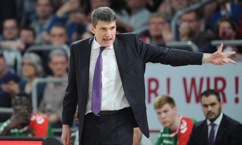 Perasovićev Efes zadržao vrh turske lige pobjedom nad Darušafakom