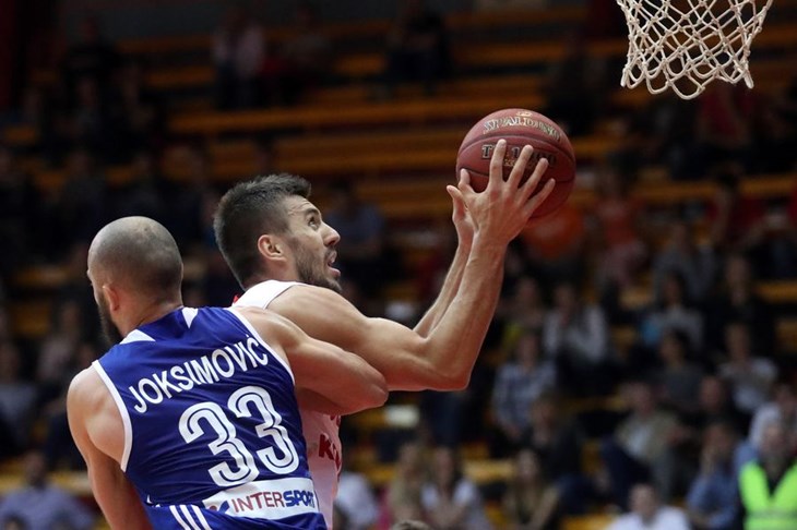 Cedevita u završnici susreta bolja od Cibone, trica Whitea odlučila pobjednika