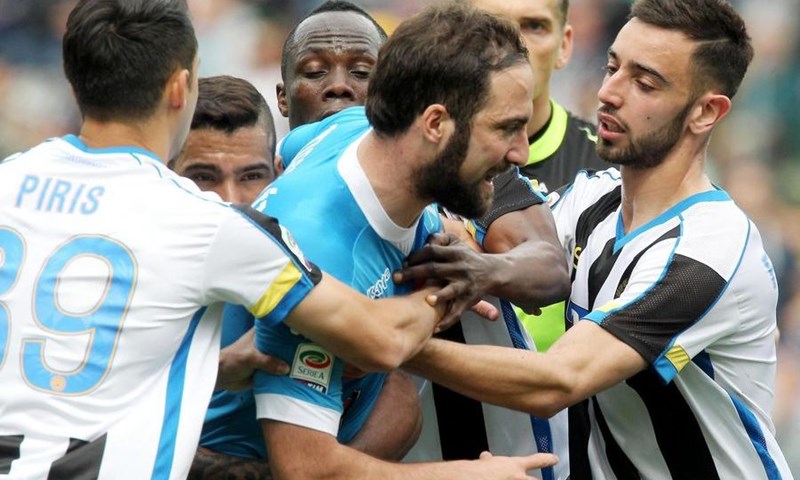 Higuainu ublažena kazna, smije igrati protiv Rome