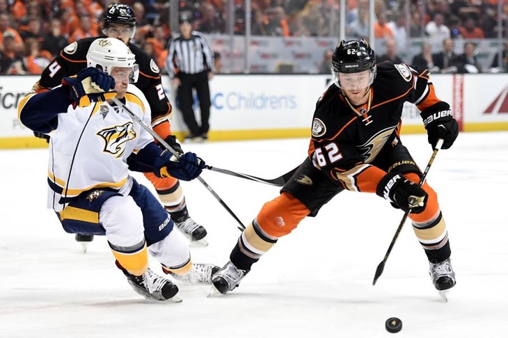 Chicago Blackhawksi poravnali u seriji gostujućom pobjedom kod Bluesa