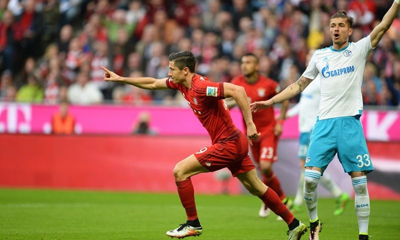 VIDEO: Bayern u derbiju nadigrao Schalke i posve se približio obrani naslova prvaka