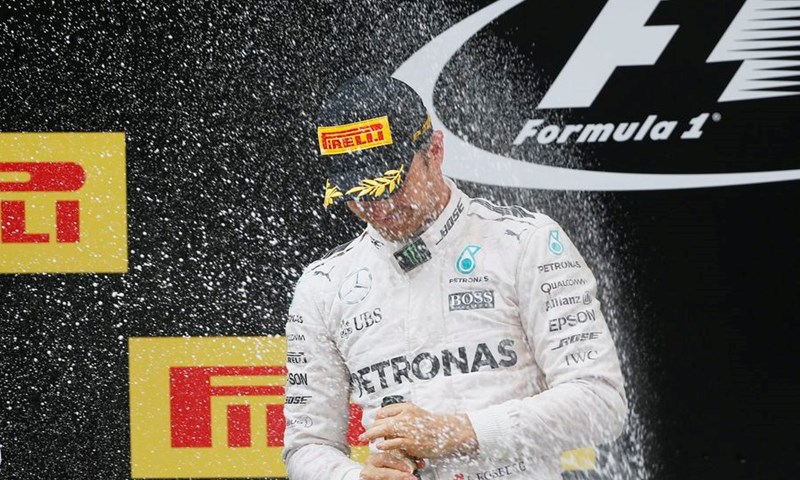 Nico Rosberg slavio u Kini, Hamilton sa zadnjeg na sedmo mjesto