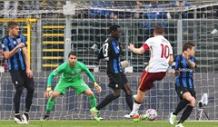 VIDEO: Dramatičan dvoboj u Bergamu, Totti spasio bod Romi