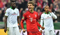 VIDEO: Bayern uz nesportski potez Vidala preko Werdera prošao u finale DFB Pokala