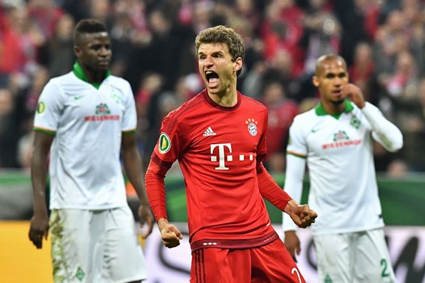 VIDEO: Bayern uz nesportski potez Vidala preko Werdera prošao u finale DFB Pokala