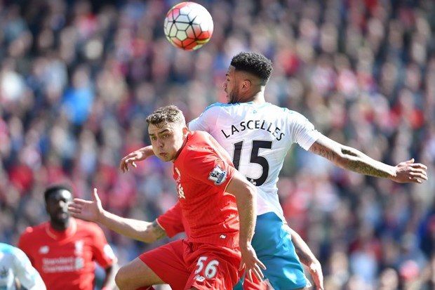 VIDEO: Liverpool ispustio pobjedu protiv Newcastlea, uvjerljiv nastup Chelseaja