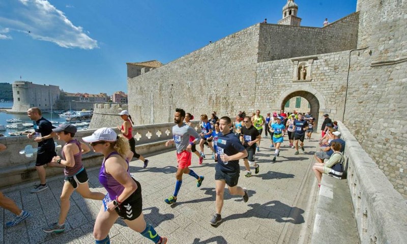 Izniman interes za drugo izdanje Dubrovačkog polumaratona: Dubrovnik dočekuje trkače iz cijelog svijeta