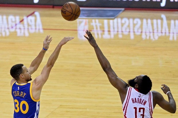 Stephen Curry propušta barem dva tjedna zbog istegnuća ligamenta