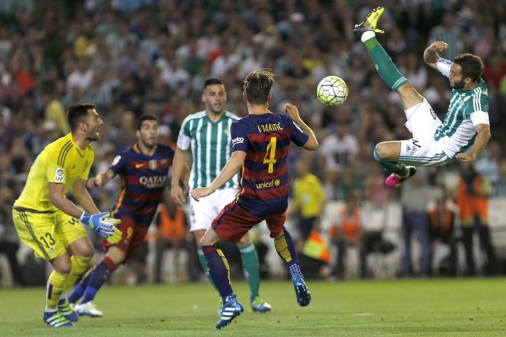 VIDEO: Pogodak Ivana Rakitića u pobjedi Barcelone nad Real Betisom, naslov sve bliže