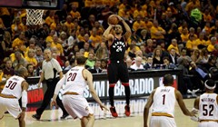 VIDEO: Cavsi pregazili Raptorse na otvaranju finala Istoka