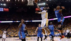 VIDEO: Stephen Curry u dvije lude minute slomio otpor OKC-a