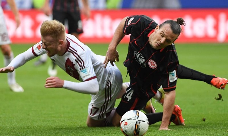 VIDEO: Niko Kovač i dalje u neizvjesnosti, Nürnberg neporažen napustio Frankfurt