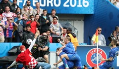 UEFA pokrenula slučaj protiv Hrvatskog nogometnog saveza zbog ulaska navijača u teren