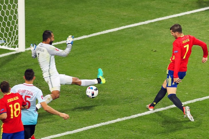 VIDEO: Turci bez šanse protiv raspoložene Španjolske, Hrvatska najmanje treća