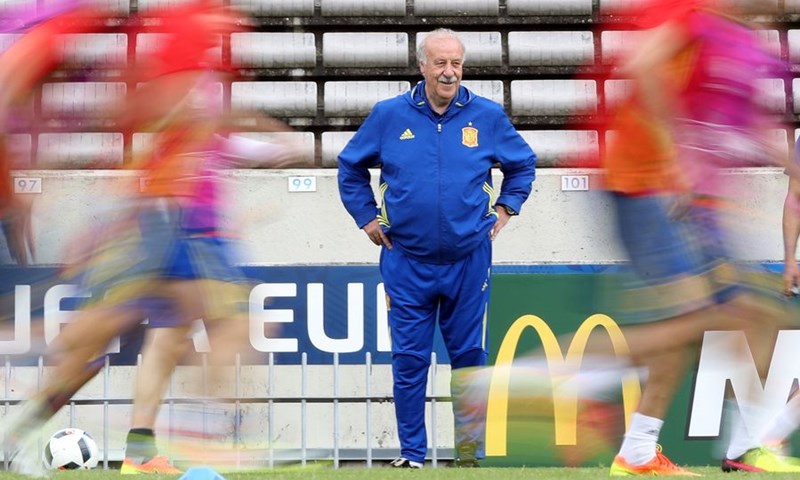 Del Bosque odstupio s mjesta španjolskog izbornika