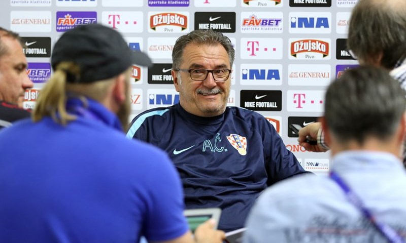 Čačić: "Mogu se osloniti i na zamjene, pred nama je svjetla budućnost"