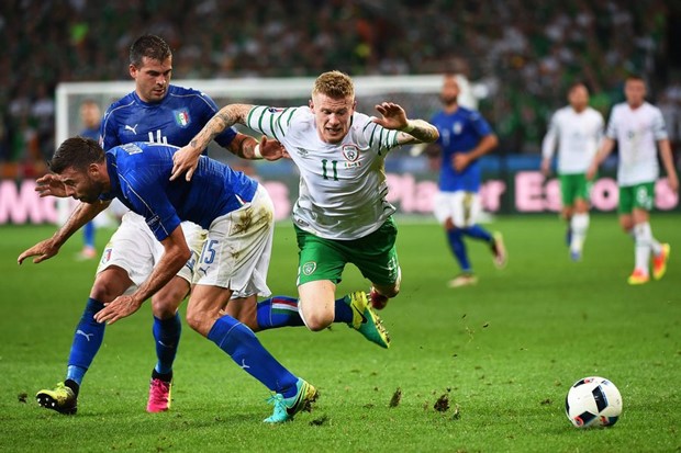VIDEO: Robbie Brady kasnim pogotkom Irskoj donio osminu finala protiv Francuske