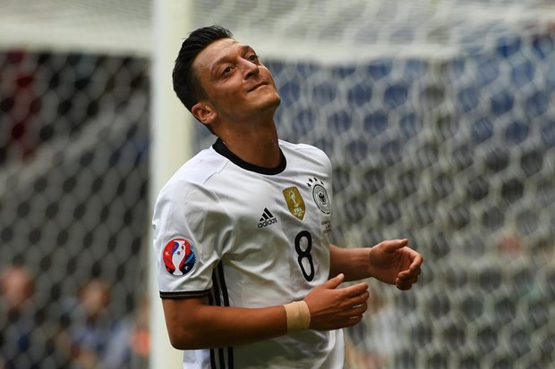 Mesut Özil peti put u karijeri njemački nogometaš godine