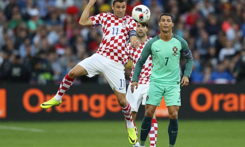 Darijo Srna stavio potpis na produženje vjernosti Šahtaru