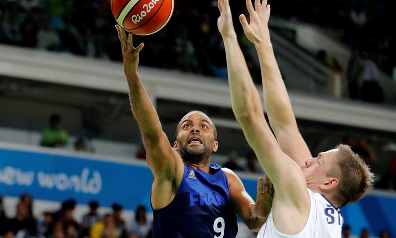 Francuzi do pobjede nad Srbijom, Parker odlučio utakmicu