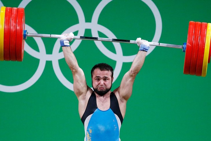 Svjetski rekord i zlato za Nijata Rahimova u dizanju utega