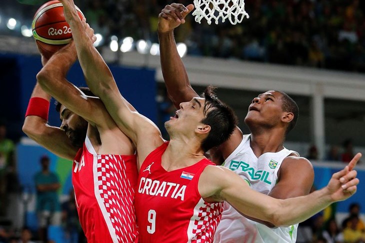 VIDEO: Briljantni Dario Šarić u rekordnoj večeri vodio 76erse do pobjede u Orlandu