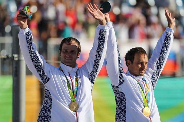 Bratići Škantar na tragu blizanaca Hoschhorner