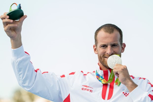 Po pravilima FISA-e Martin i Drysdale trebali bi podijeliti zlatnu medalju