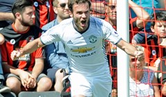 VIDEO: Sjajan pogodak Ibrahimovića za Unitedovu startnu pobjedu