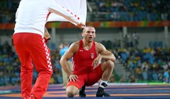 Starčević u borbi za broncu, Vlasov uz naklonost sudaca u finale