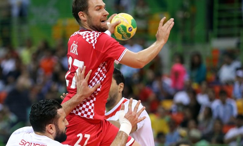 Remi Hrvatske i Slovenije uz nepriznat pogodak Karačića u posljednjoj sekundi