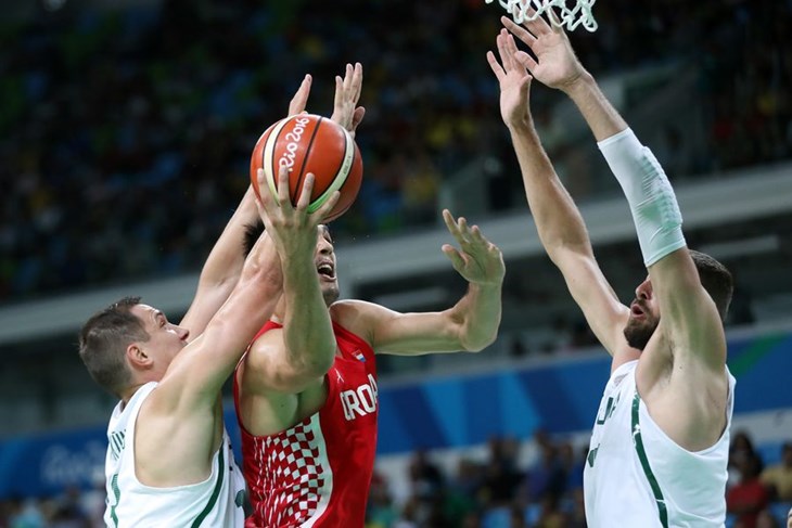 VIDEO: Šarić debitirao u startnoj petorci, Zubac dobio pet minuta