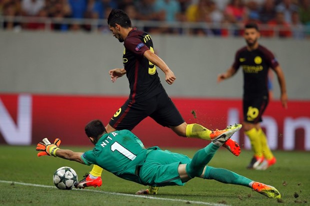 VIDEO: Sergio Agüero promašio dva penala i zabio hat-trick, Borussia Mönchengladbach lagano u Bernu