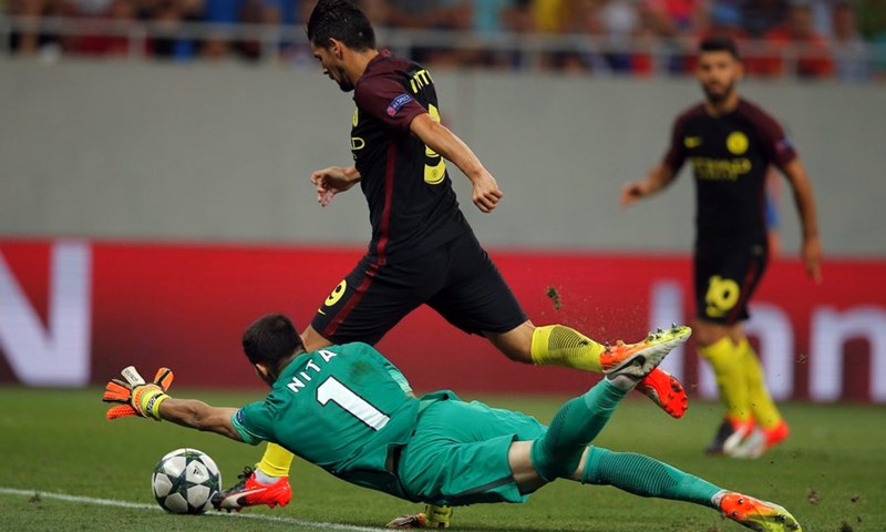 VIDEO: Sergio Agüero promašio dva penala i zabio hat-trick, Borussia Mönchengladbach lagano u Bernu