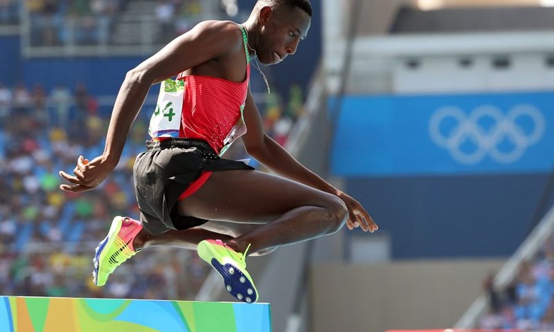 Conseslus Kipruto bez jedne tenisice do pobjede na 3 000 metara sa zaprekama, Tomas Walsh popravio rekord star 30 godina
