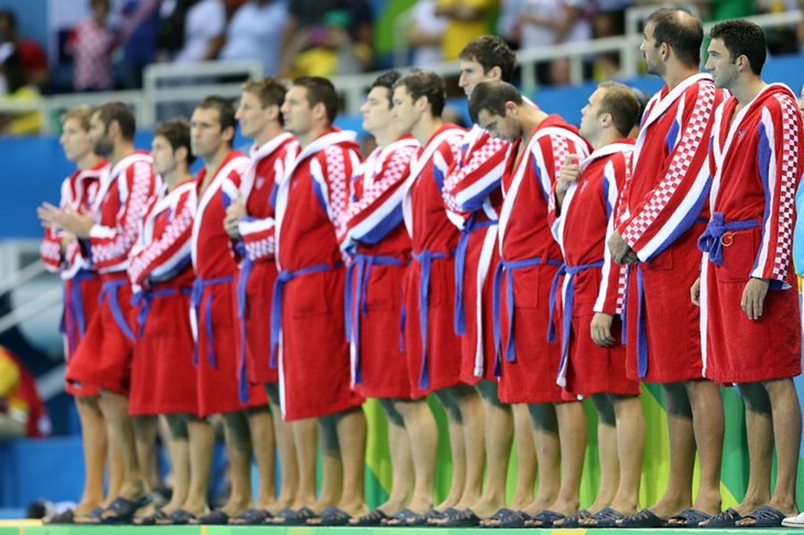 Vaterpoliste u Zračnoj luci Dubrovnik dočekali obitelj i prijatelji